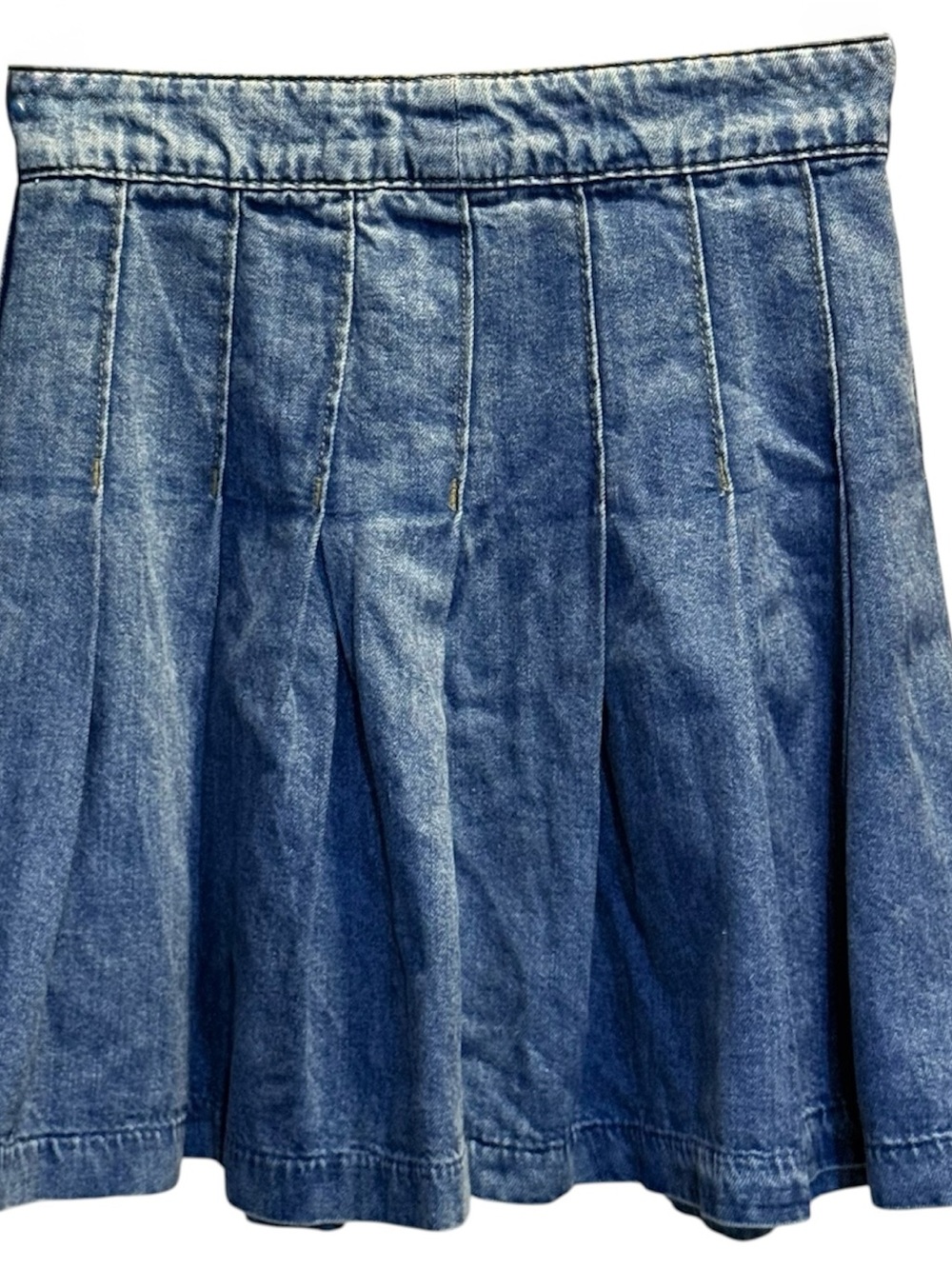 VINTAGE Archival Y2K H&M Divided “Angelic Denim” Pleated Mini Skirt